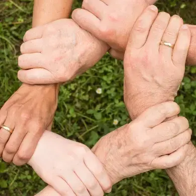 Workshop Teambildung Handshake